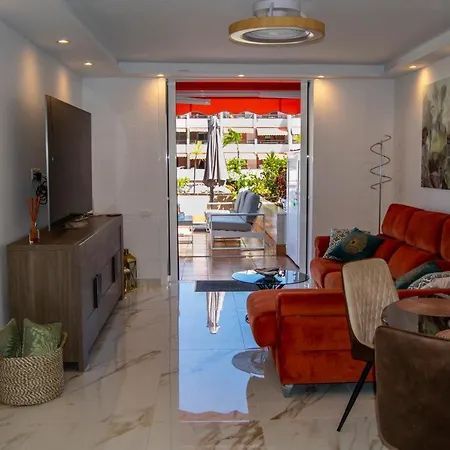 Parque Santiago I Stunning Brand New 2 Bedroom Playa De Americas Apartment *