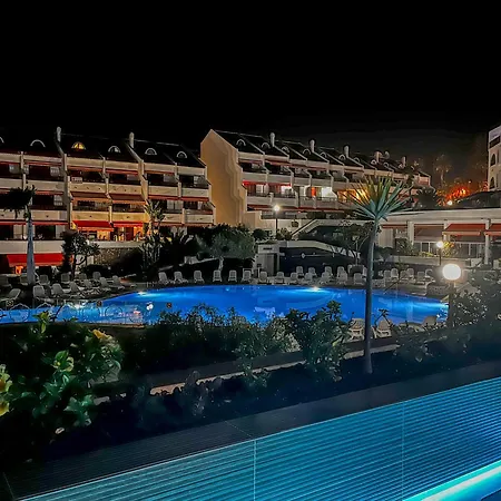 Parque Santiago I Stunning Brand New 2 Bedroom Playa De Americas * Playa de las Américas